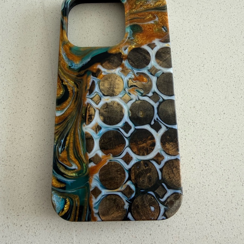 iPhone 16 Pro Carved Live Edge Case